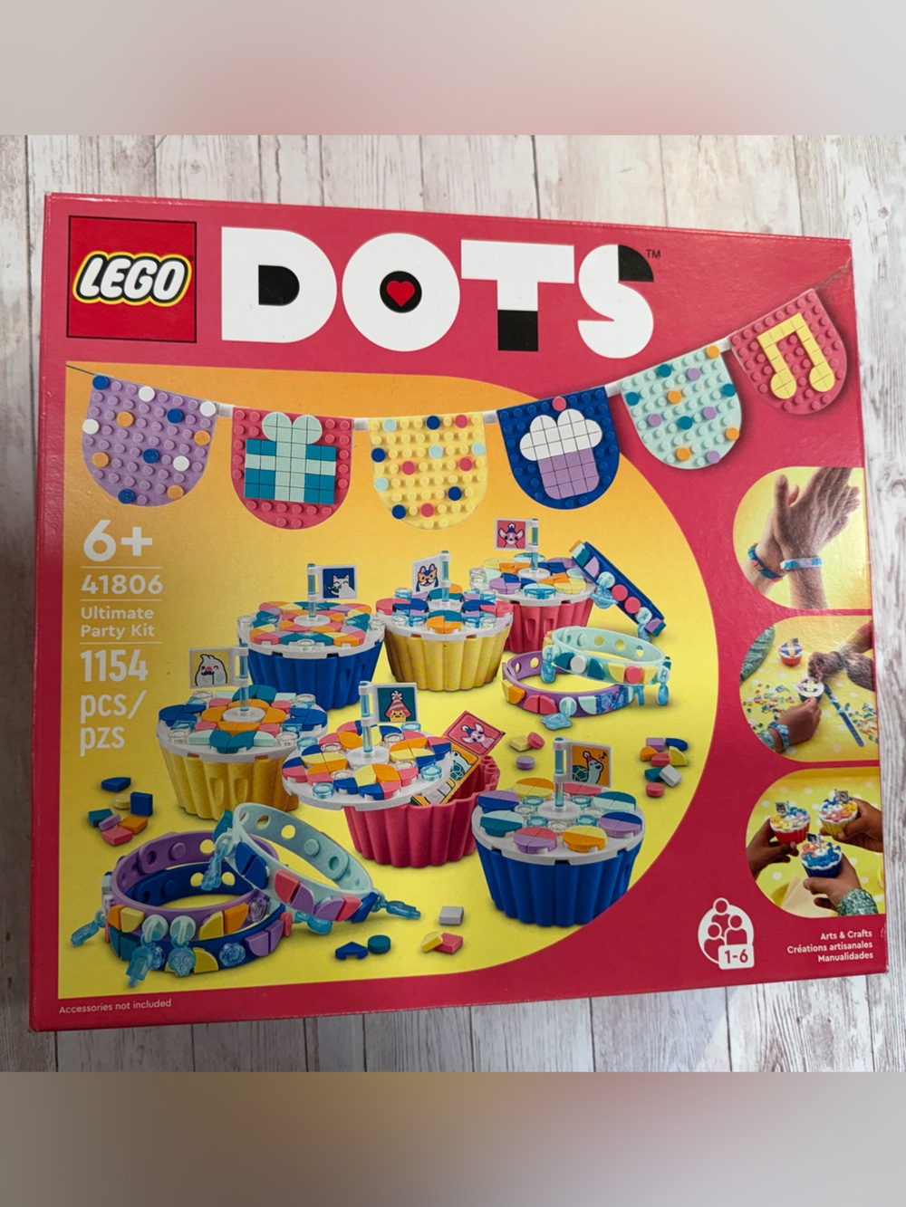 Lego Dots Birthday Cupcake & Bracelet Kit